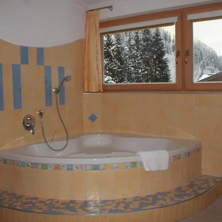 Edelweiss Apartments 200M Zum Lift - Silvretta Card Premium Inklusive See Extérieur photo